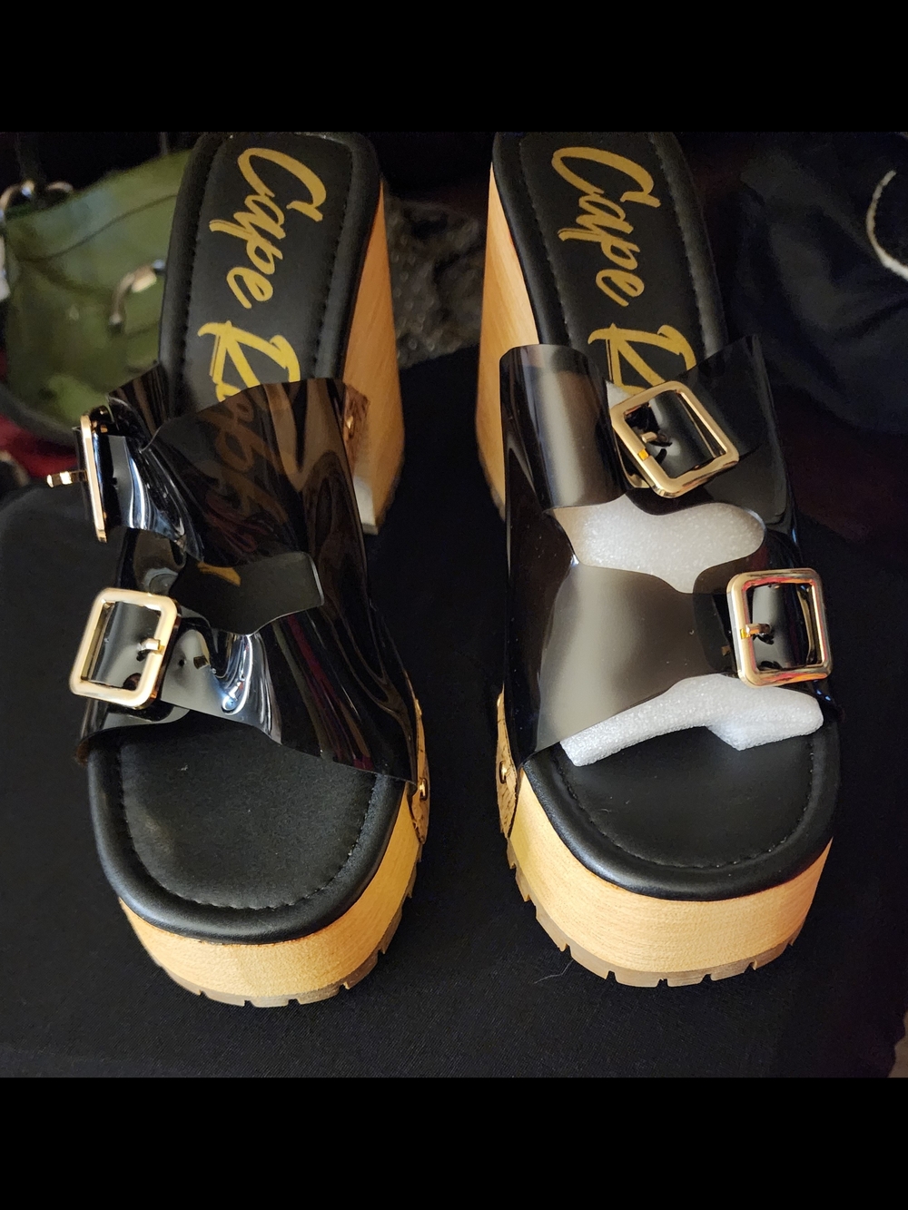 Cape Robbin Black  Platform Slide Sandals